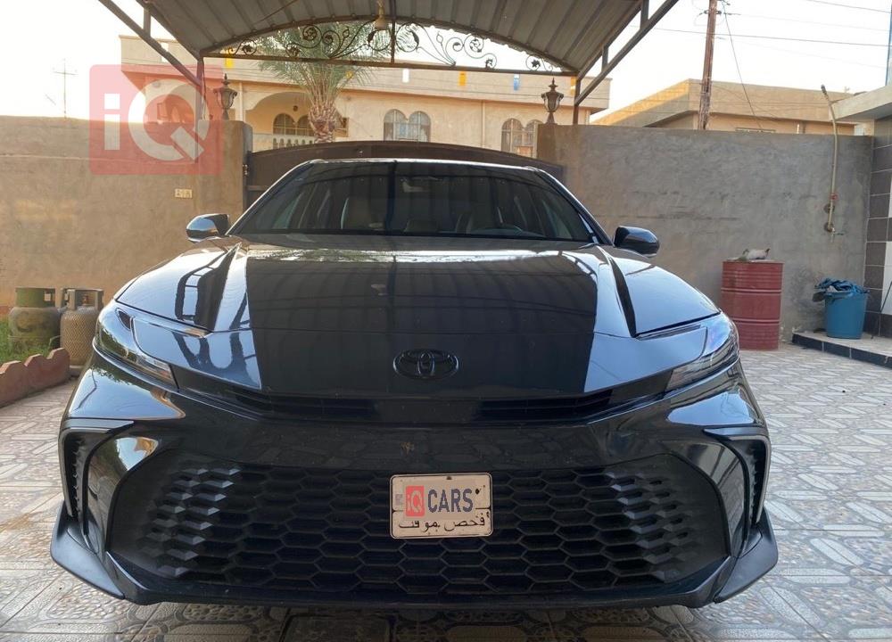 تۆیۆتا کامری